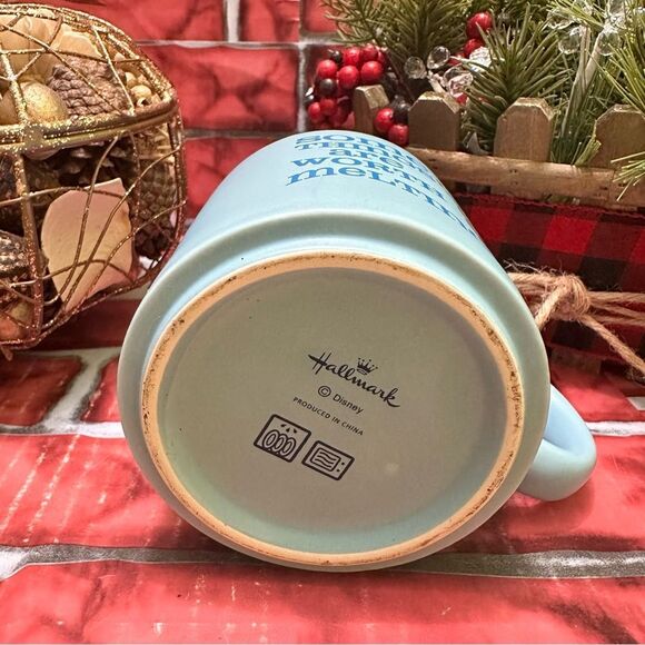 Disney /Hallmark Frozen Olaf ceramic Mug - Picture 4 of 6